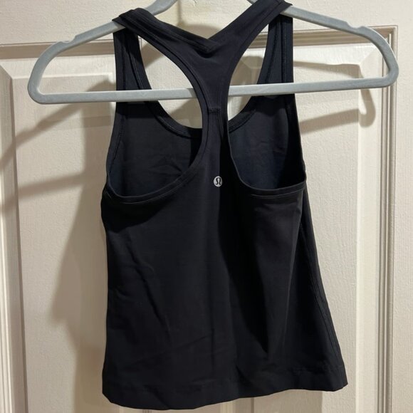Women’s lululemon collegiate align tank top - Picture 3 of 4